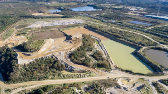 Boe concurso derechos mineros