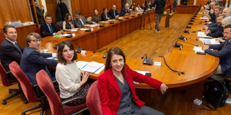 Reunion xunta aranceles